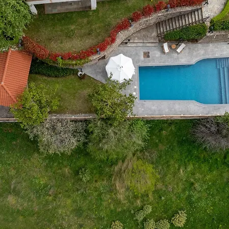 Traditional Luxury Armonia Aigio