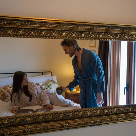 Traditional Luxury Armonia Villa *