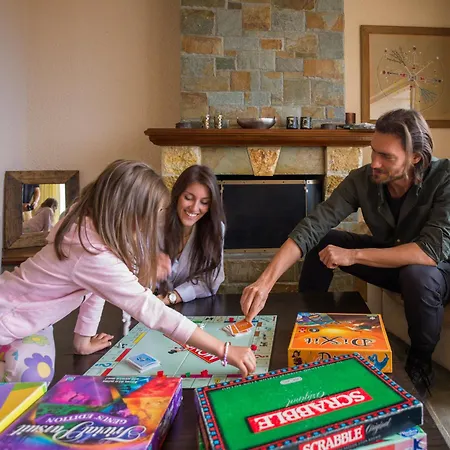 Traditional Luxury Armonia * Aigio