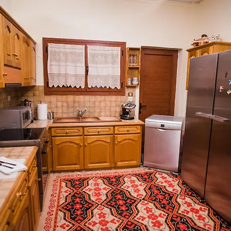 Villa Traditional Luxury Armonia Aigio