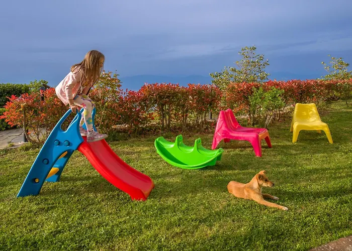 Villa Traditional Luxury Armonia Égio