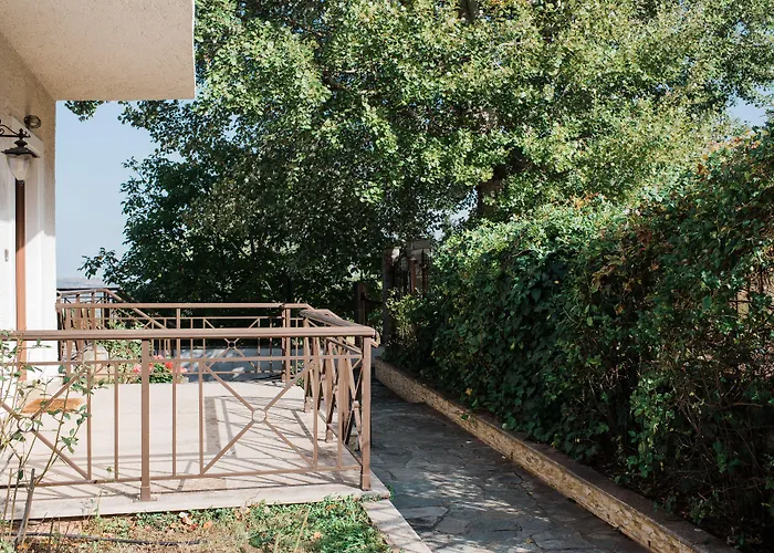 Traditional Luxury Armonia Villa