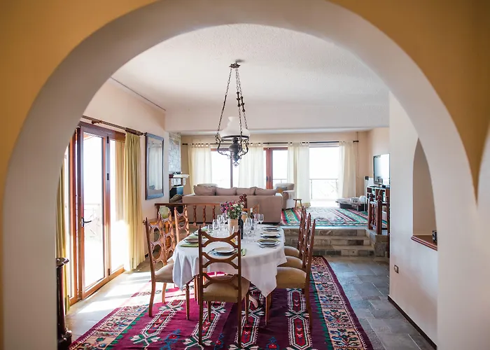 Traditional Luxury Armonia *