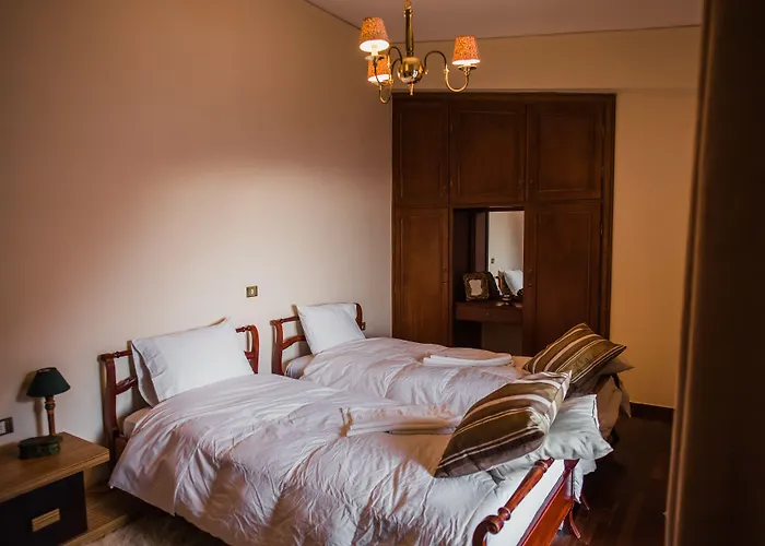 Traditional Luxury Armonia Égio