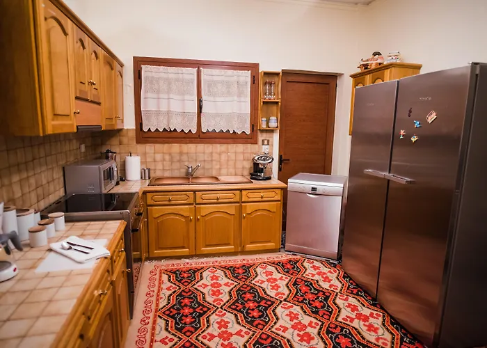 Villa Traditional Luxury Armonia Égio