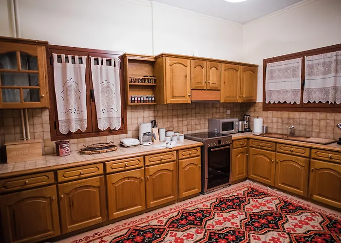 Traditional Luxury Armonia