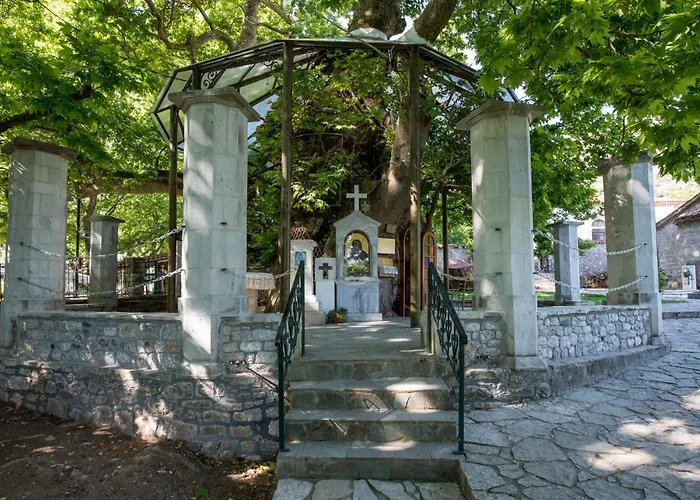 Traditional Luxury Armonia